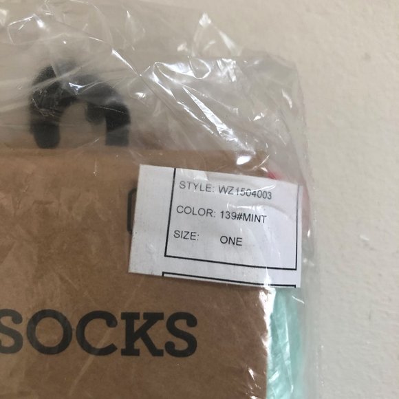 Cozy night socks NWT - Picture 3 of 3